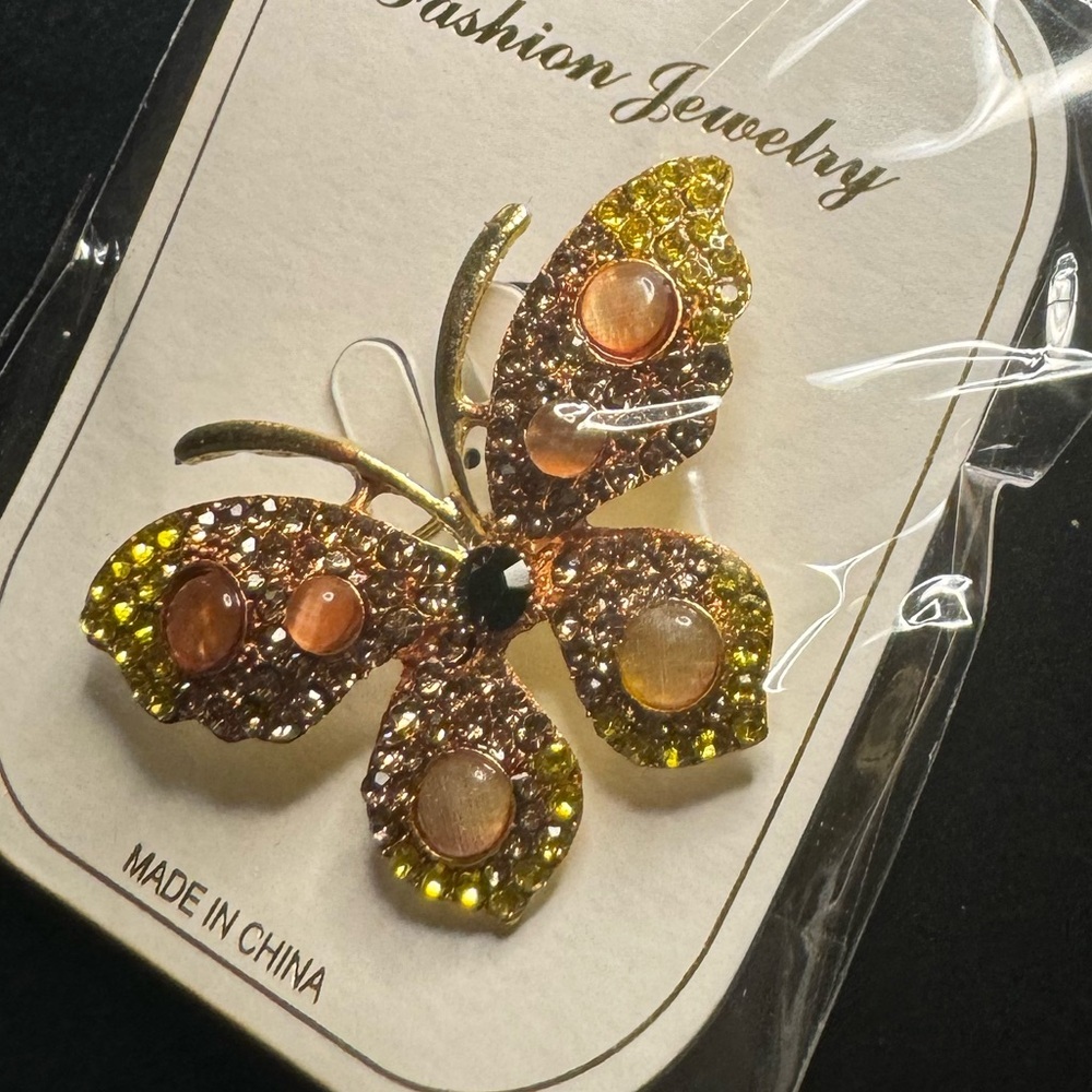 Elegant Butterfly Brooch in Gold and Yellow